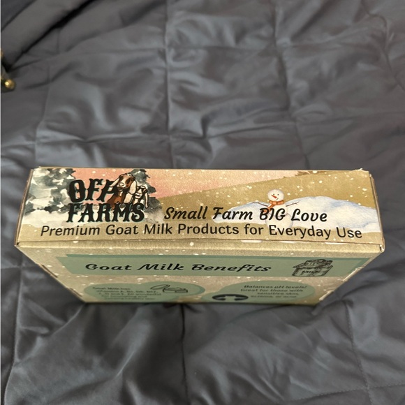 Bath Accessory Set - Multicolor - Picture 2 of 4